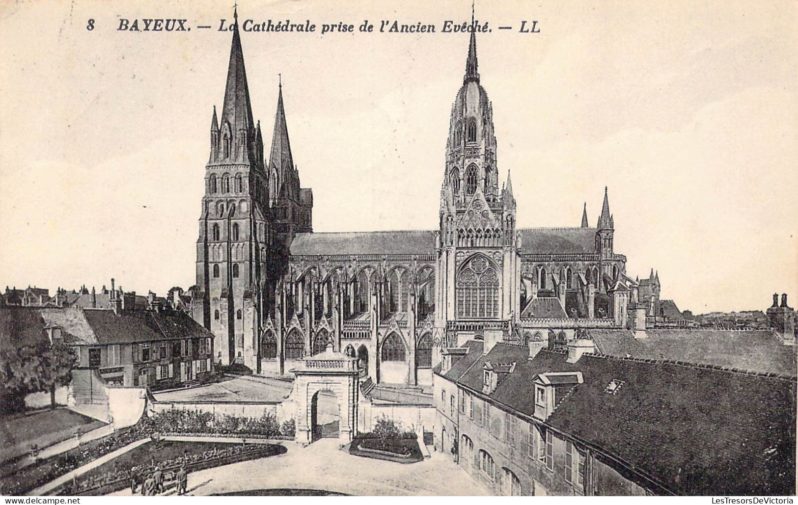 FRANCE - 14 - Bayeux - La Cathédrale Prise De L'Ancien Evêché - Carte Postale Ancienne - Bayeux