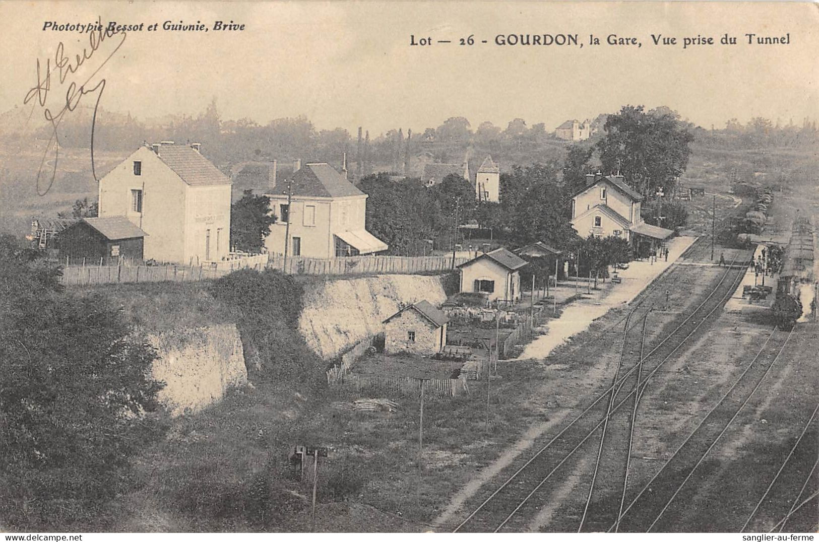 CPA 46 GOURDON LA GARE VUE PRISE DU TUNNEL - Gourdon