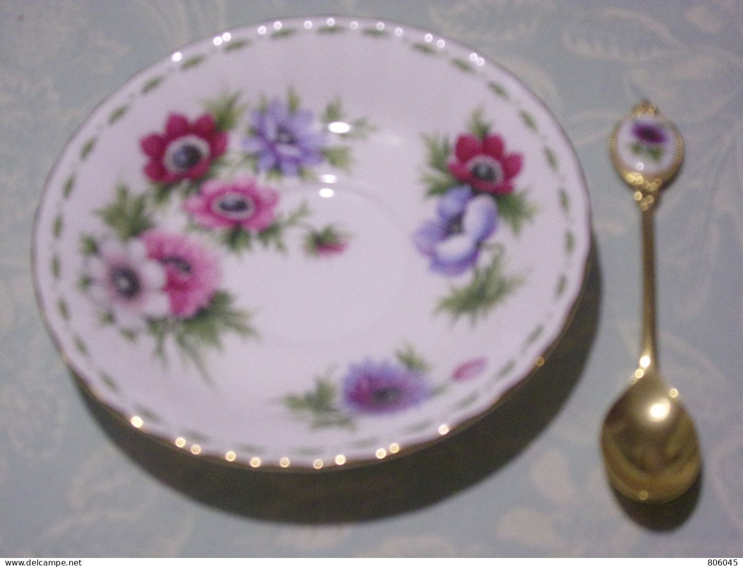 Royal Albert - Bone China - Cups