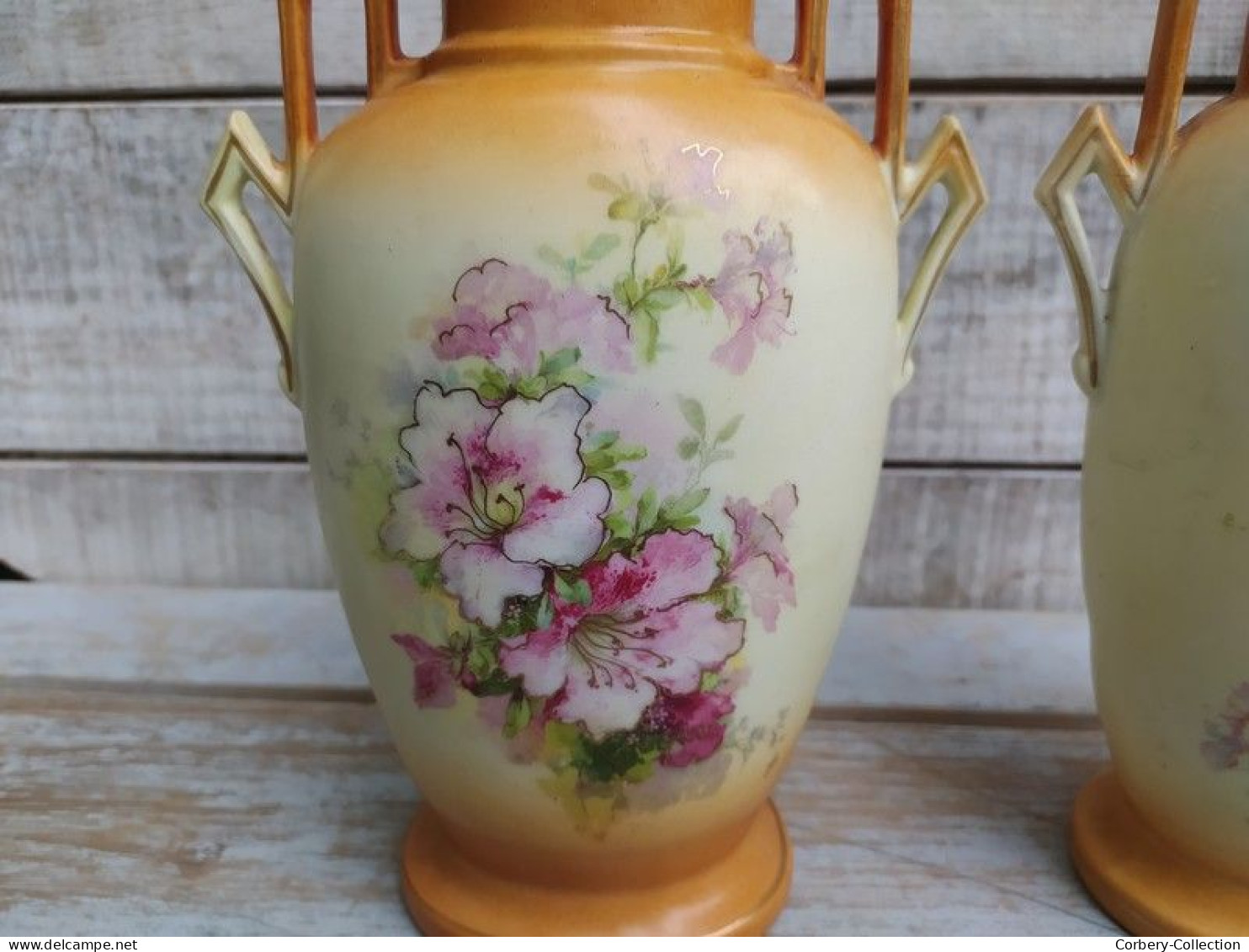 Paire De Vases Art Nouveau Porcelaine Victoria Austria - Otros & Sin Clasificación