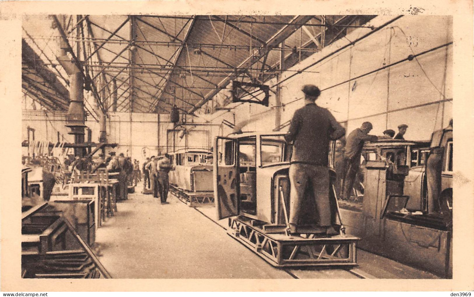 SOCHAUX-Montbéliard (Doubs) - Groupe De Production Des Automobiles Peugeot - Usines Carrosserie - Voyagé 1931 (2 Scans) - Sochaux