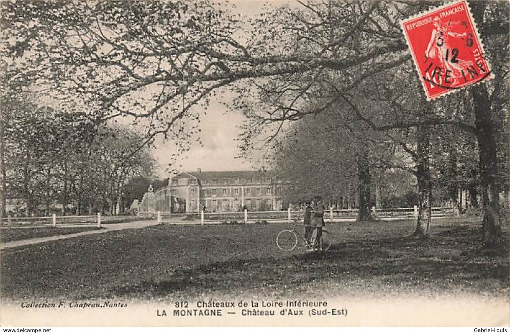 La Montagne Château D'Aux Sud-est Châteaux De La Loire Inférieure Vélo Cycliste - La Montagne