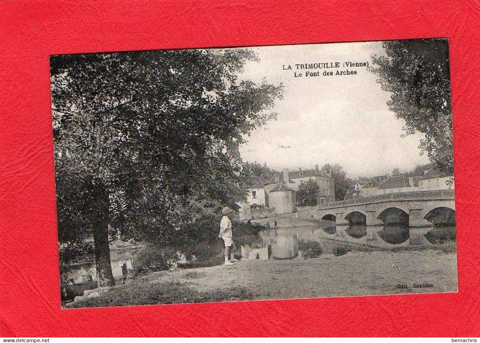 LA TRIMOUILLE          Le Pont  Des Arches                  86 - La Trimouille