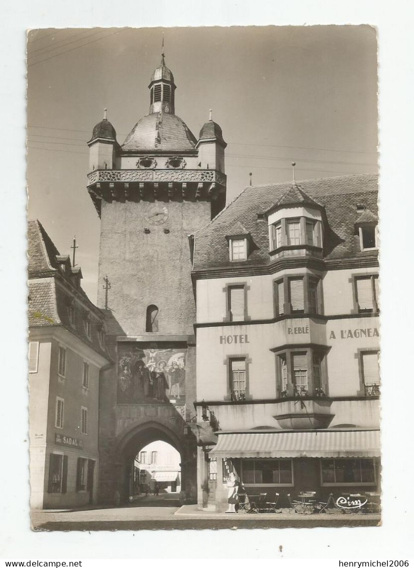 67 Selestat La Tour De L'horloge Hotel Eblé A L"agneau , Café Sandal épicerie , Fresque Religieuse Christ - Selestat