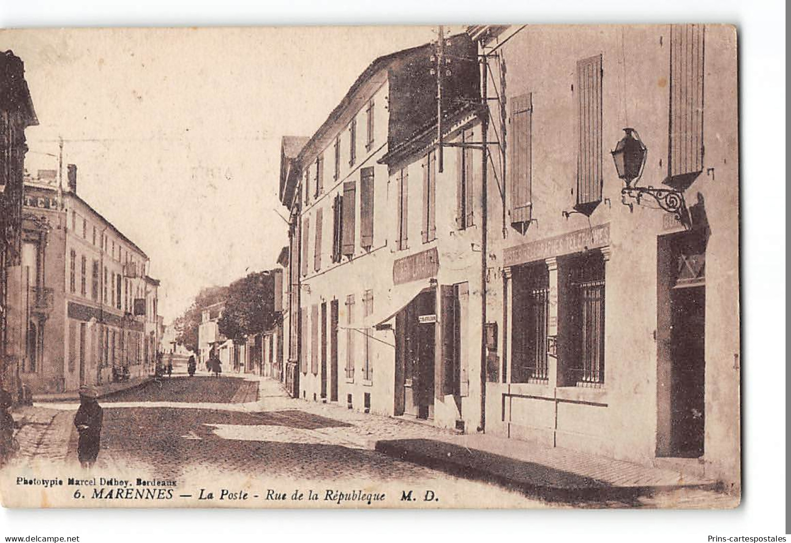 CPA 17 Marennes La Poste Rue De La Republique - Marennes