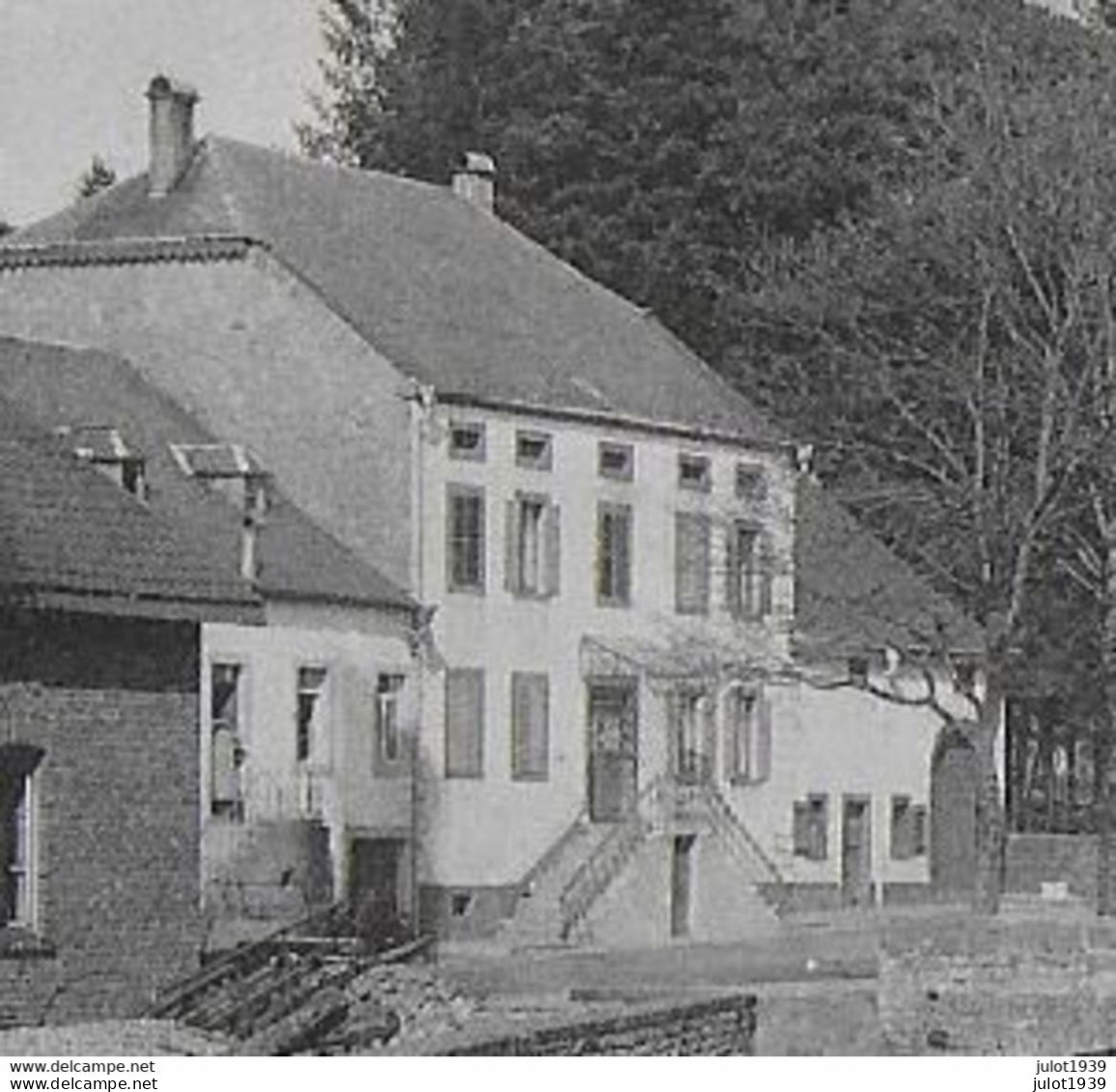 SAINT - LEGER ..-- BRASSERIE , MAISON GAUPIN , LAVANDIERES . CHEMINEE . Vue Sur Le TON . - Saint-Leger