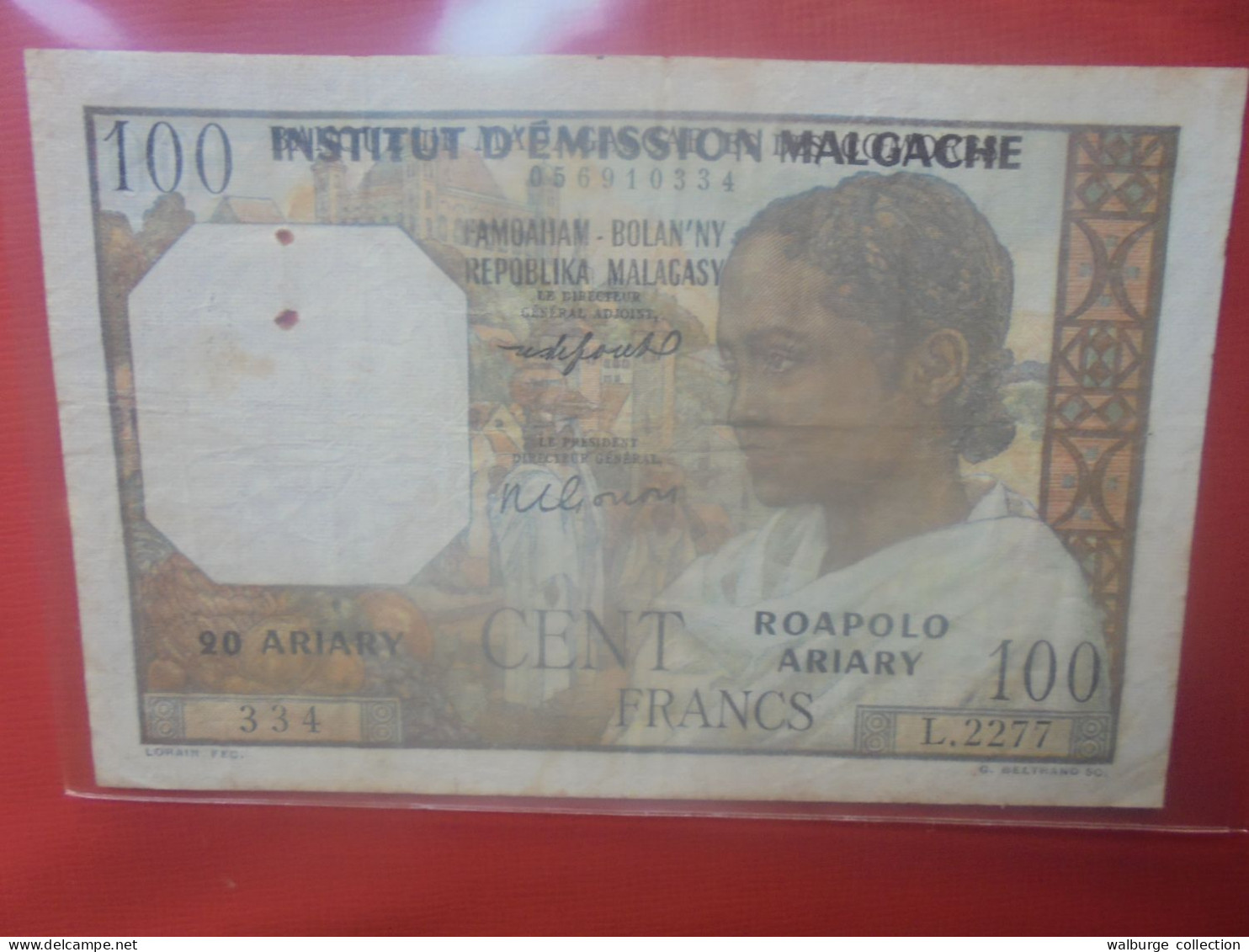 MADAGASCAR 100 FRANCS=20 ARIARY ND (1961) Circuler  (B.29) - Madagascar