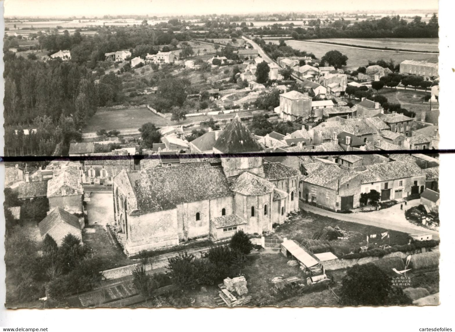 CPSM. GF. D86. VIENNE. En Avion Au Dessus De Saint Maurice De Gençay . Vue Générale . LAPIE - Gencay