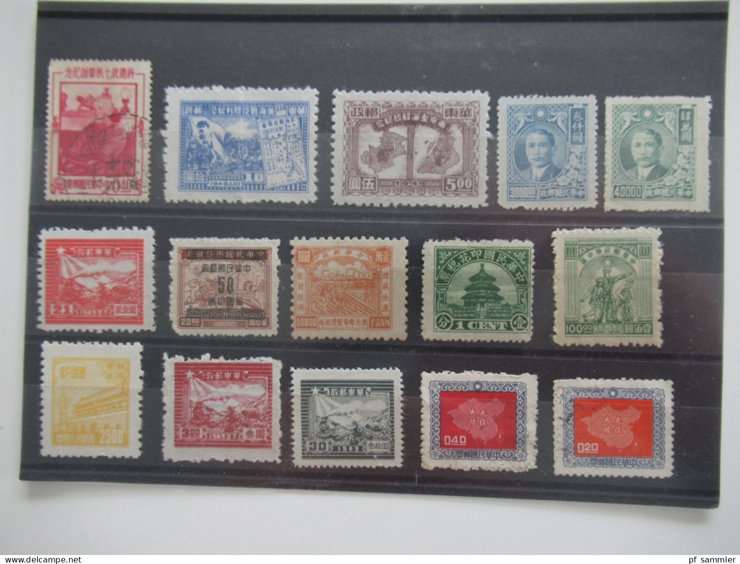 China / VR China kleines Lot mit 10 Steckkarten uns insgesamt 136 Marken viel 1950 / 60er Jahre * / o Fundgrube ??!!