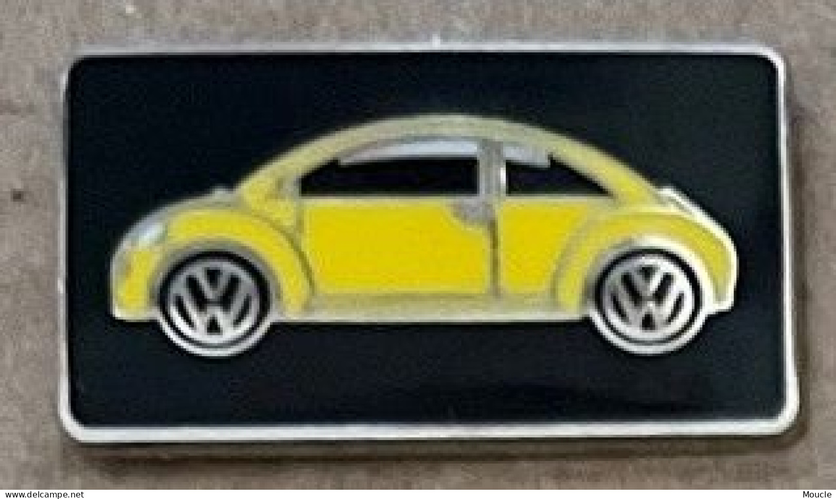 VW - VOLKSWANGEN JAUNE - COCCINELLE - VOITURE - CAR - AUTOMOBILE - AUTO -    (32) - Volkswagen