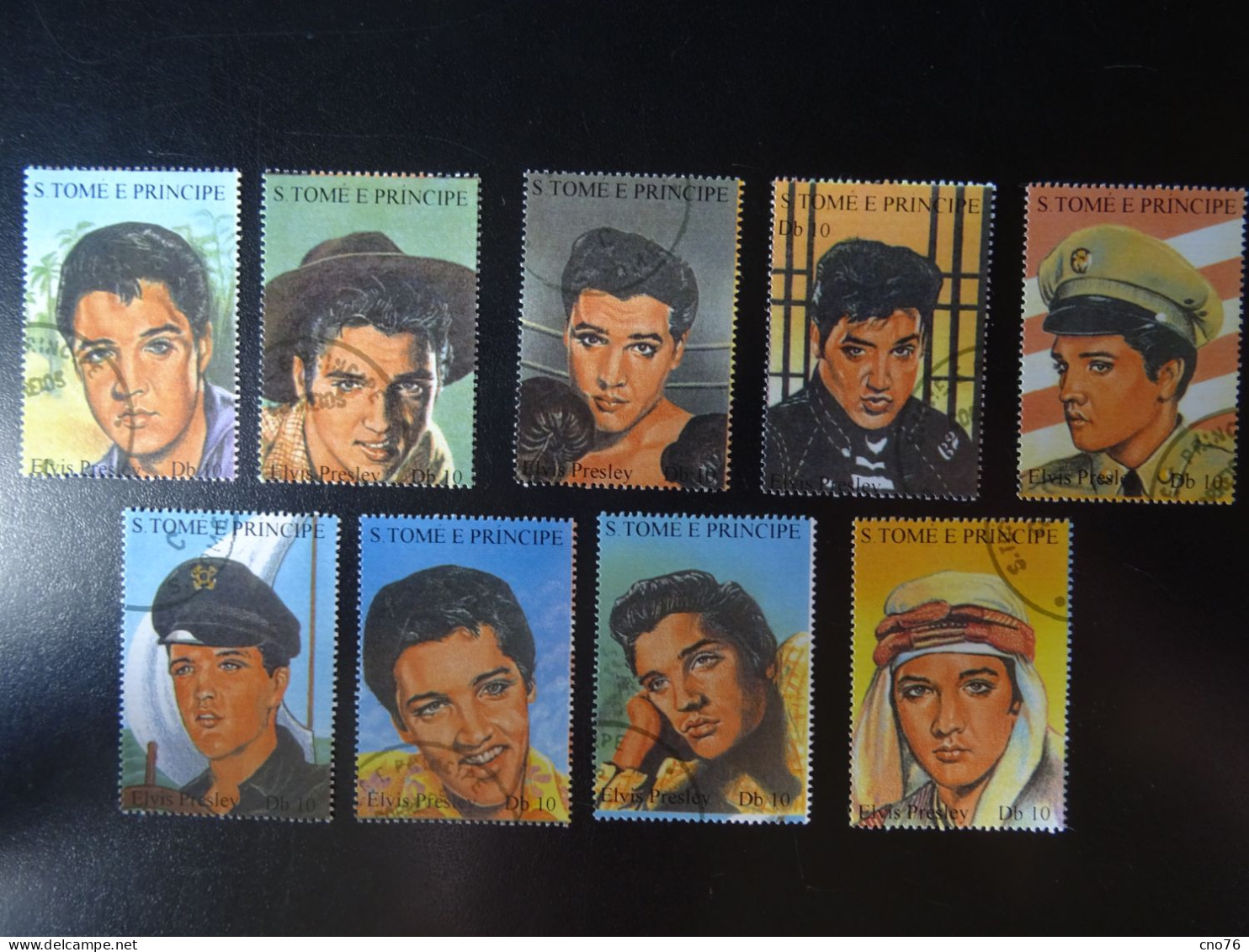 Elvis Presley Ensemble De 9 Timbres Oblitérés De Saint Thomas Et Prince Timbres Provenant De Bloc - Elvis Presley