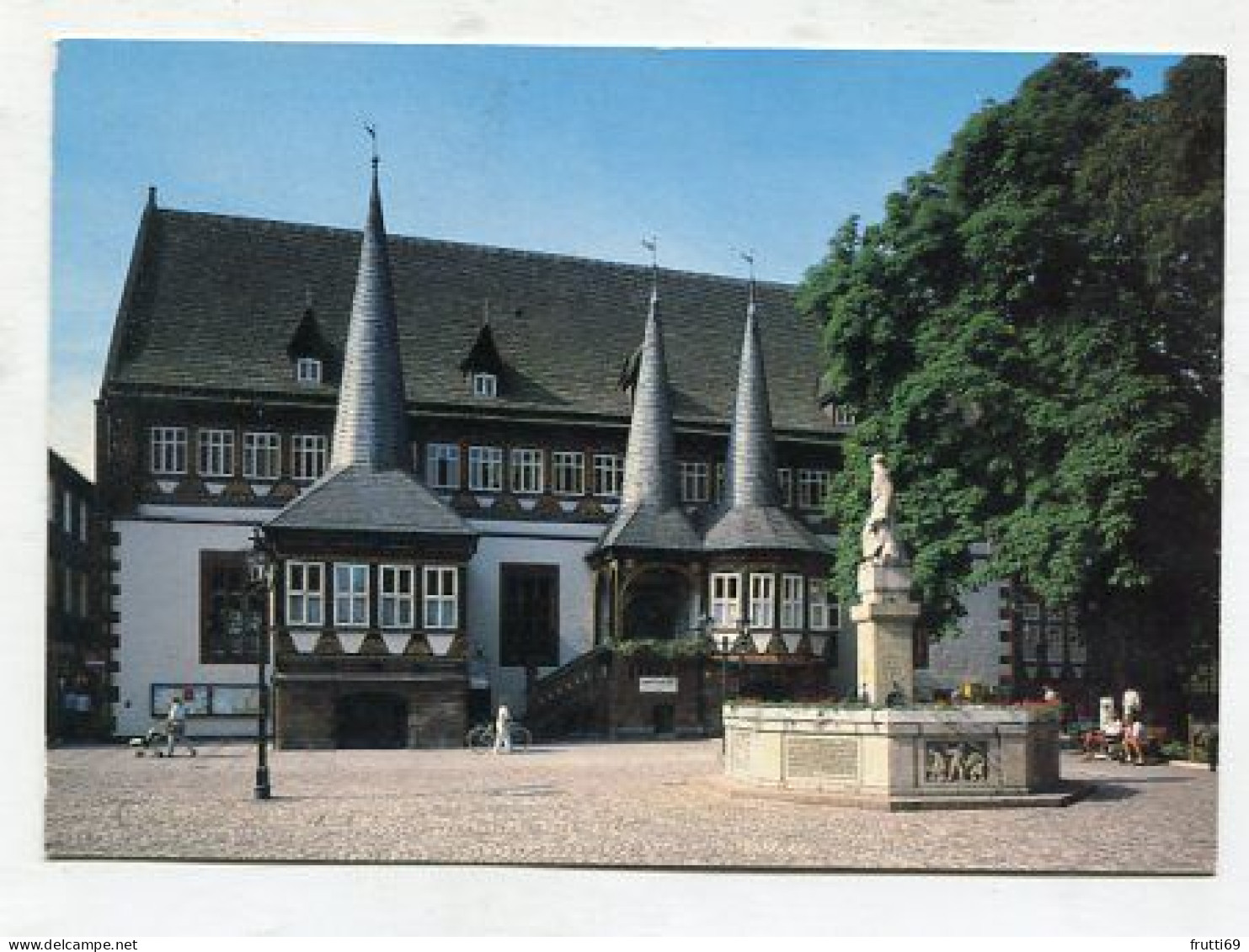 AK 140639 GERMANY - Einbeck - Rathaus - Einbeck