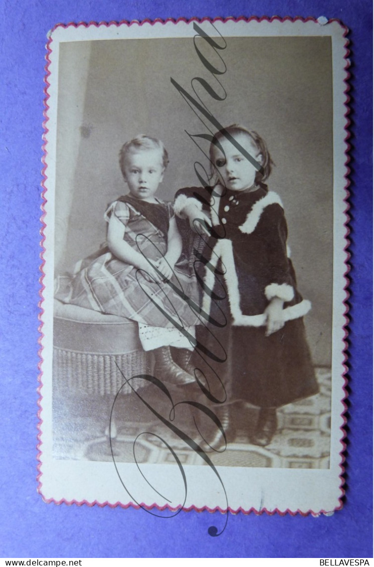 C.D.V. -Photo-Carte De Visite  Studio Foto Atelier   A.LEITZ Maler Und Photograph LEIPZIG - Identifizierten Personen