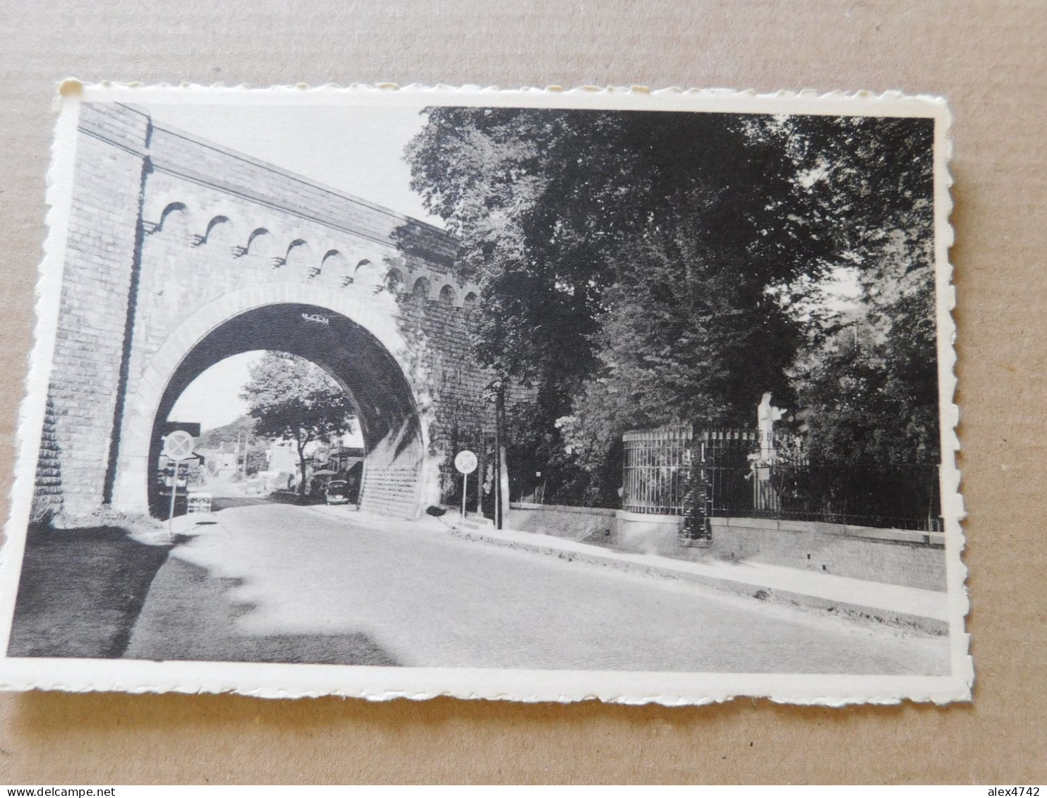 Beauraing, Vue Extérieure Du Lieu Des Apparitions   (A19) - Beauraing