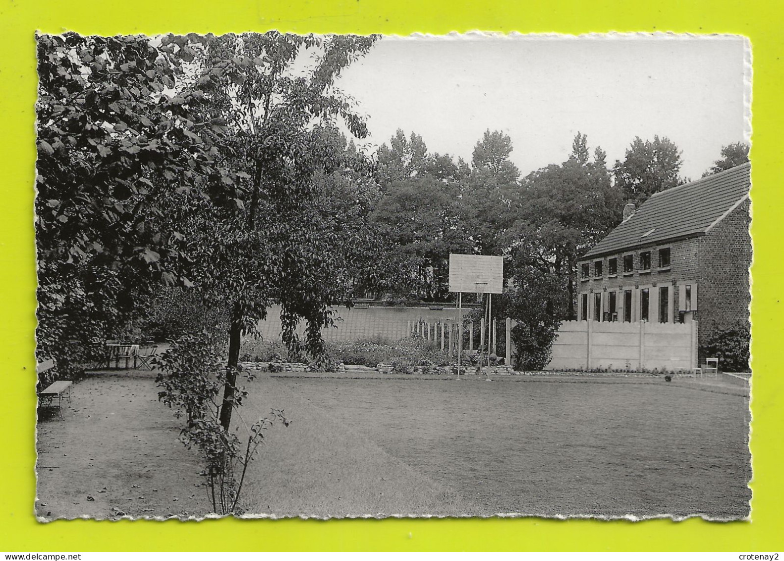 LAEKEN BRUXELLES II Institut Des URSULINES Ecoles Normales Française Et Flamande Plaine De Basket Ball VOIR DOS - Education, Schools And Universities