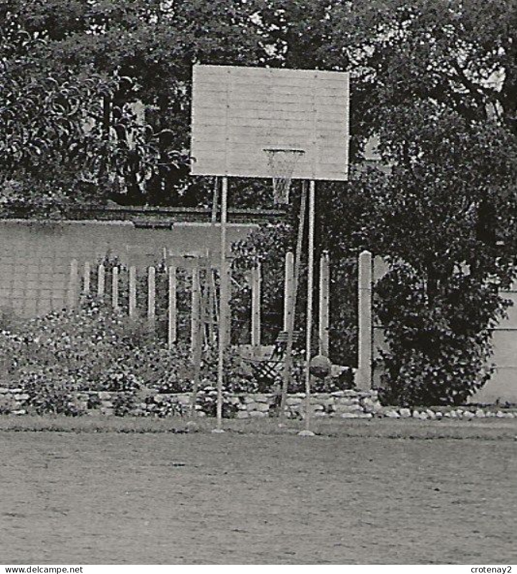 LAEKEN BRUXELLES II Institut Des URSULINES Ecoles Normales Française Et Flamande Plaine De Basket Ball VOIR DOS - Education, Schools And Universities