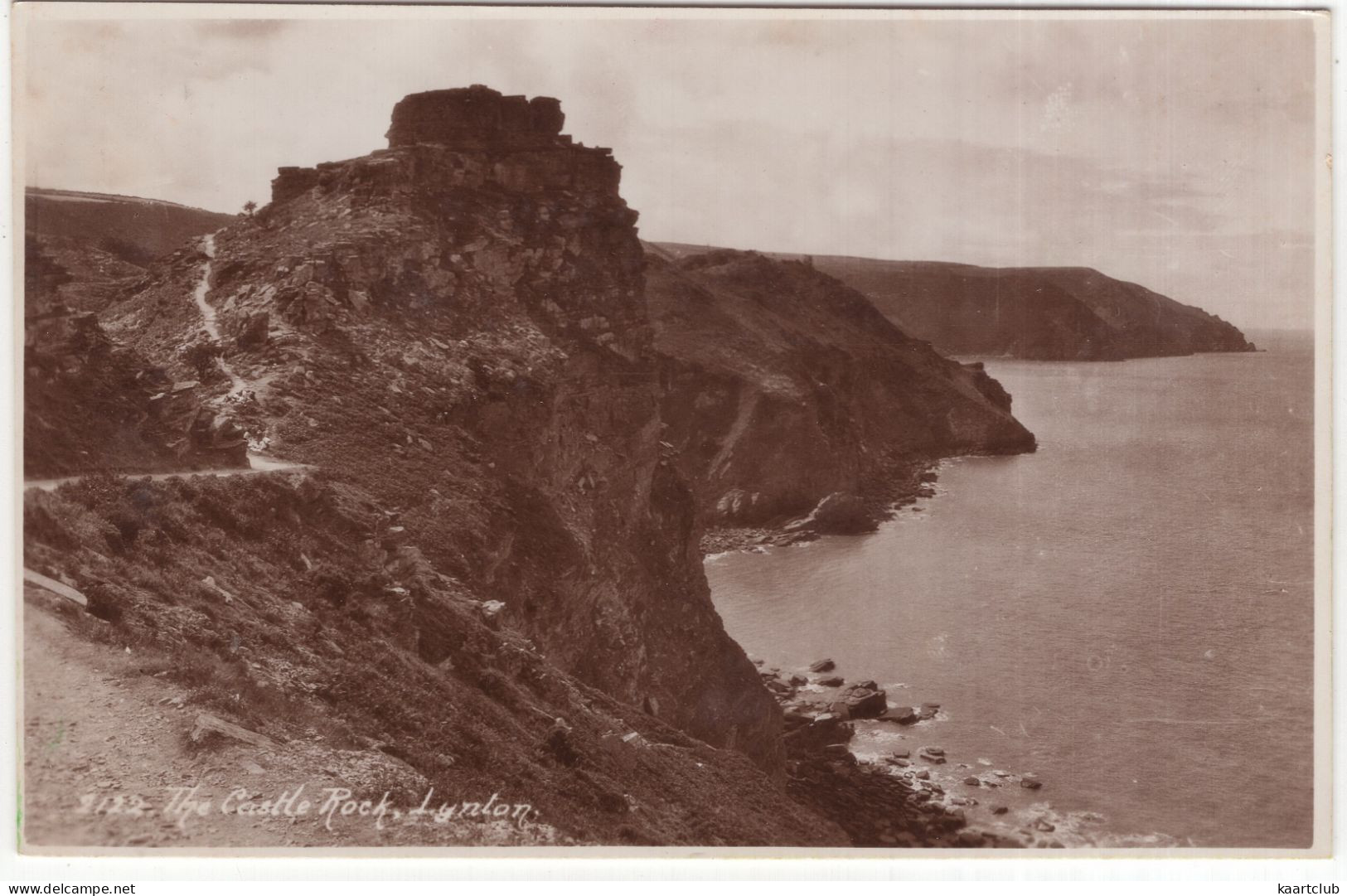 2122. The Castle Rock, Lynton - (England) - Lynmouth & Lynton