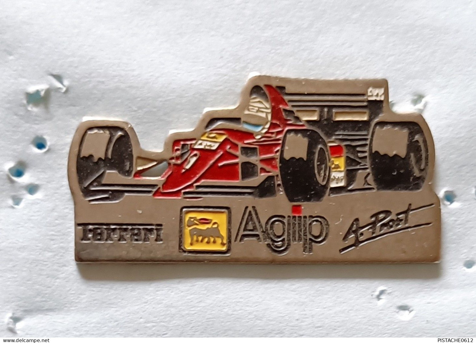 Pin's F1 Ferrari A.Prost Agip - F1
