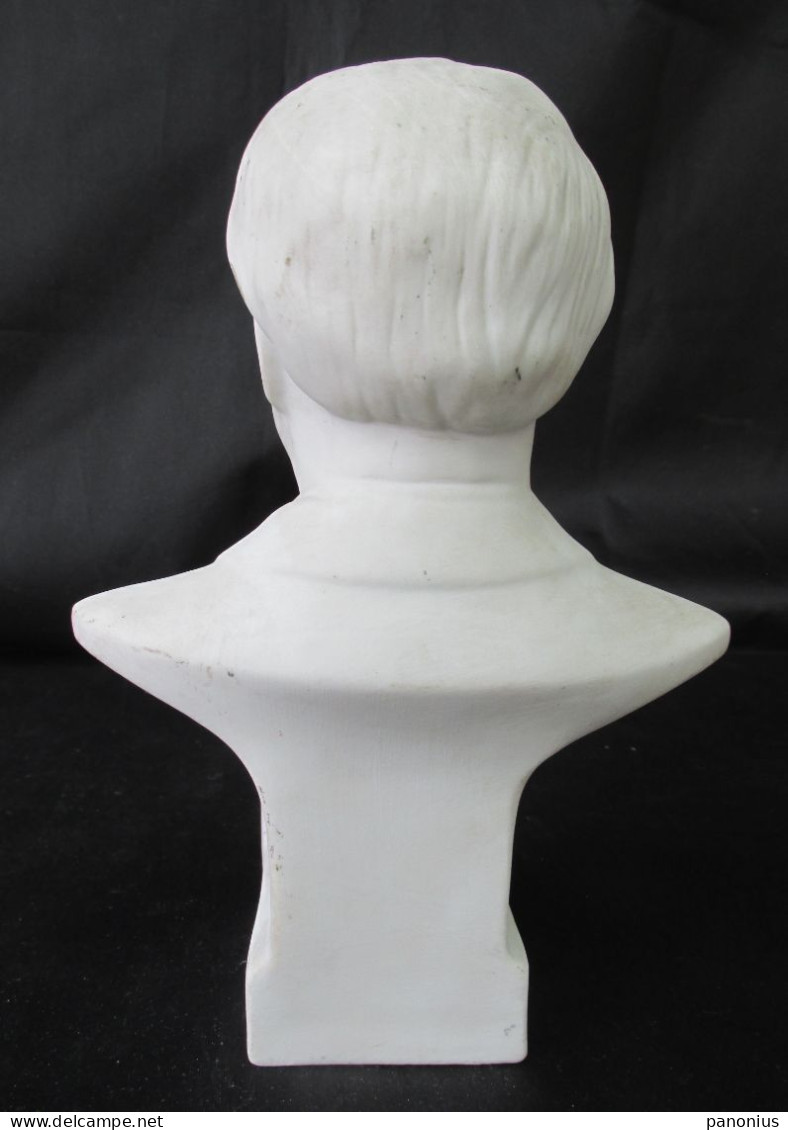 MIHAIL SADOVEANU ROMANIA - PORCELAIN BUST SCULPTURE, BY ARTIST G.M. MUNTEANU - Other & Unclassified