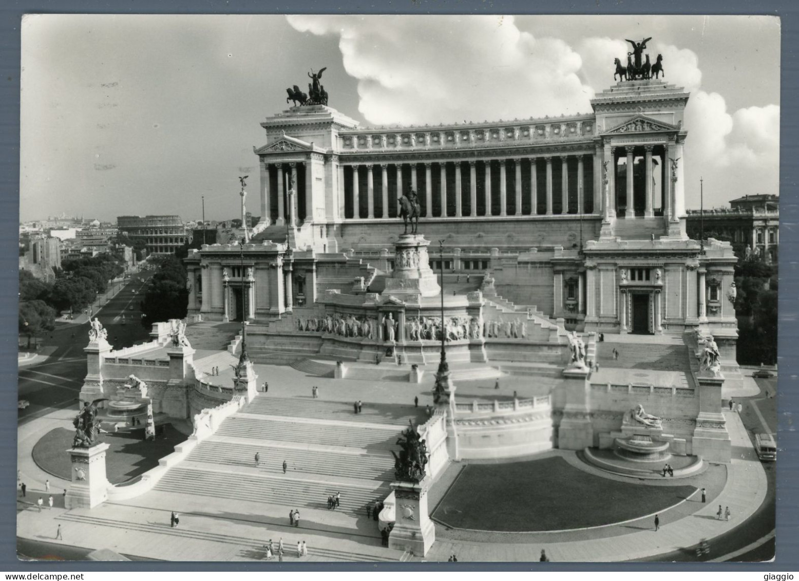 °°° Cartolina - Roma N. 66 Altare Della Patria Viaggiata °°° - Altare Della Patria