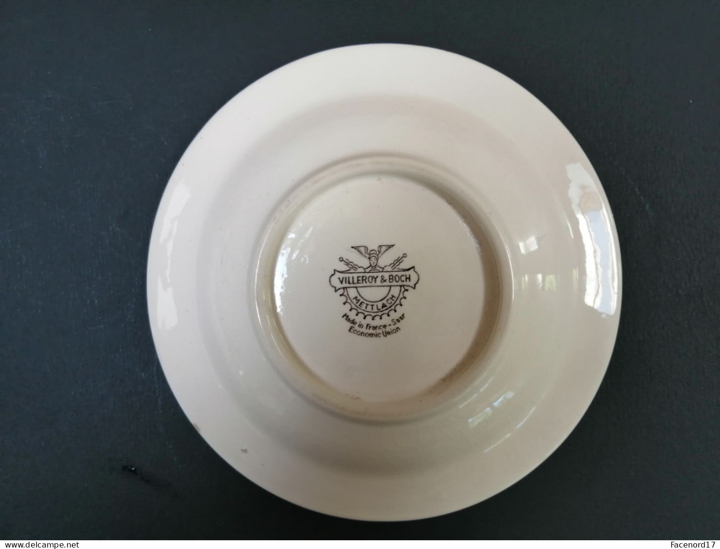 Cendrier Fournier-Demars Liqueurs De Haute Qualité - Ashtrays