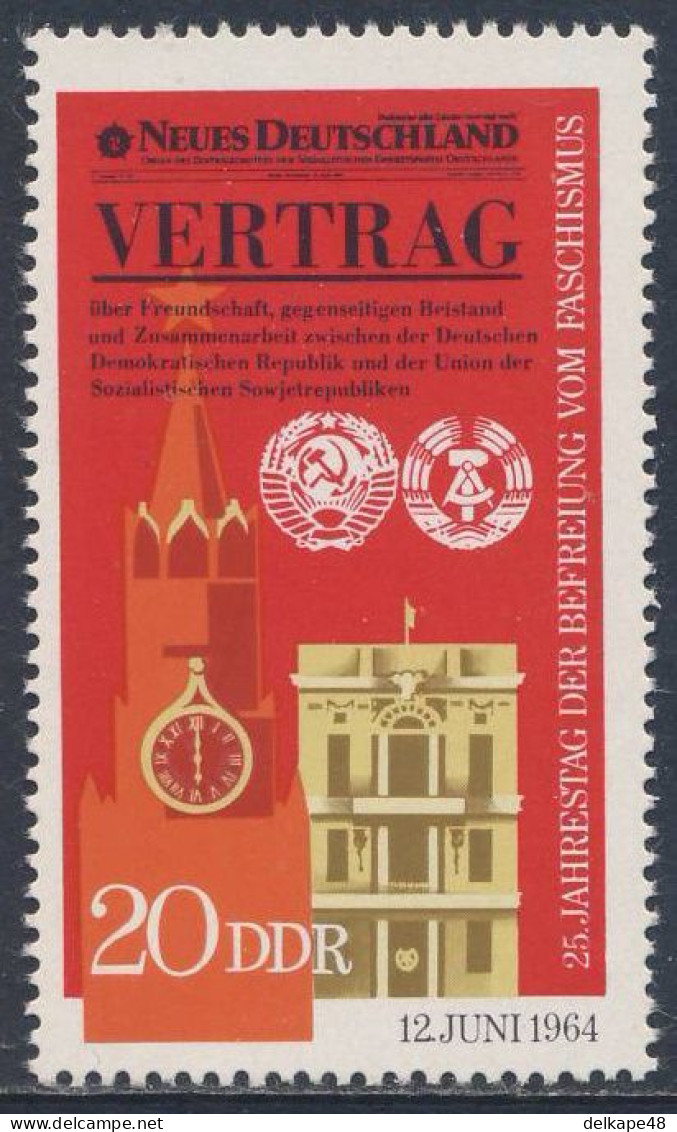 DDR Germany 1970 Mi 1570  YT 1262 SG E1291 ** Newspaper Headline, Kremlin, State Building - Befreiung Vom Faschismus - Autres & Non Classés