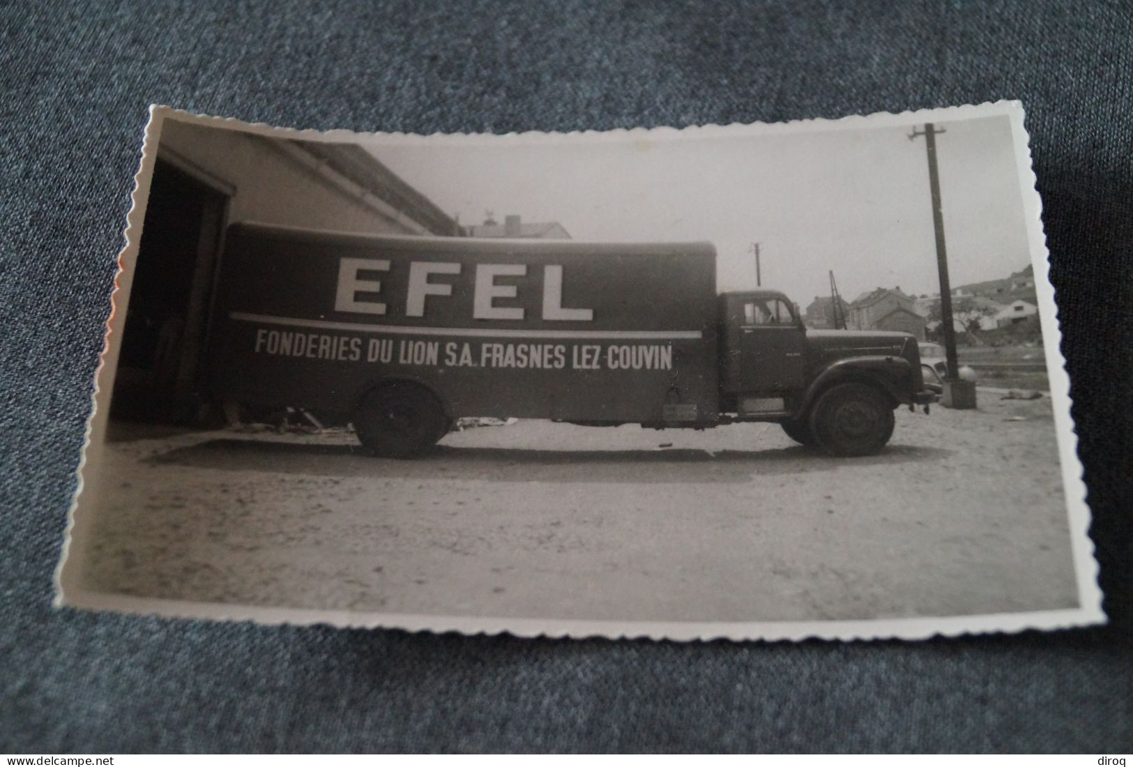 Frasnes Lez Couvin,RARE,ancienne Carte Postale Photo,camion,EFEL,fonderie Du Lion,13,5 Cm./9 Cm. - Couvin