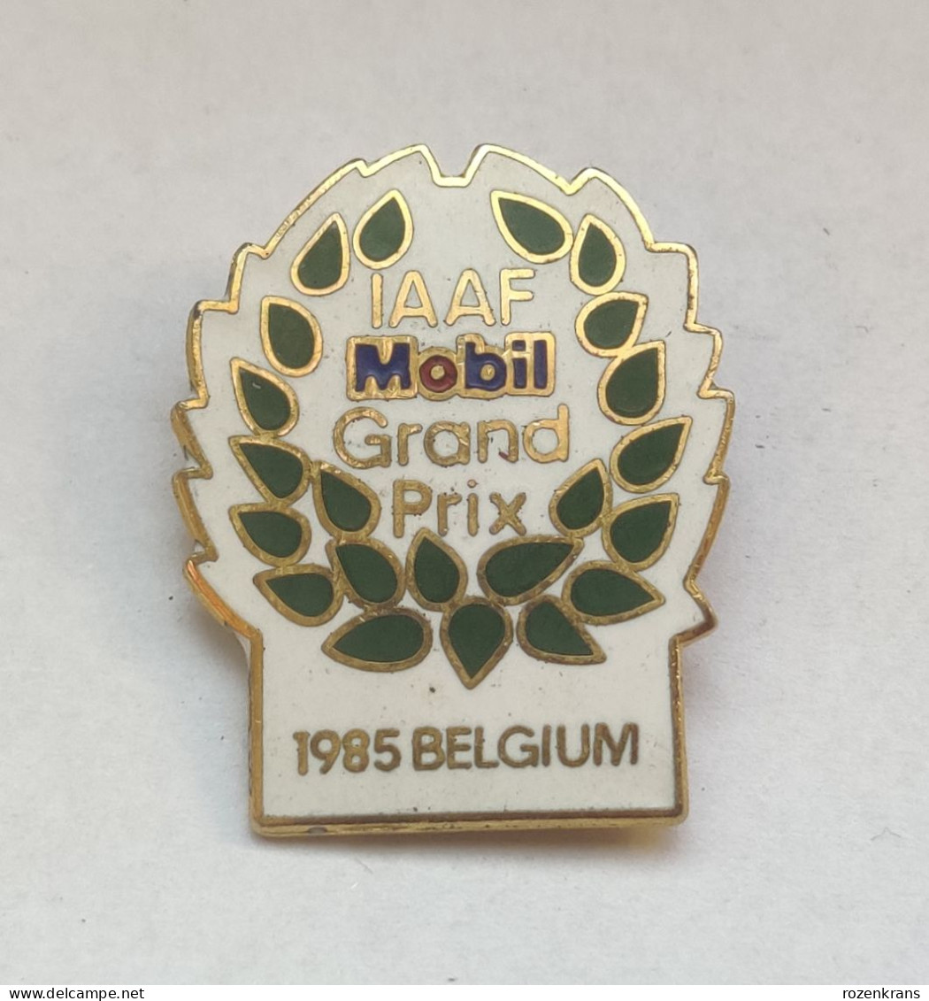 Pin Broche épingle IAAF MOBIL Grand Prix 1985 Belgium Car Racing F1 Formule 1 Automobile - Non Classés