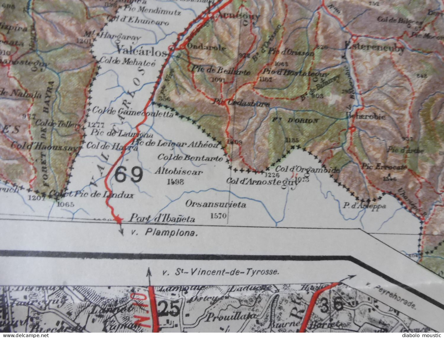 1928  Les Pyrénées et la Côte Basque : Carte officielle du service géographique de l'Armée par DUNLOP...Nombreuses pubs