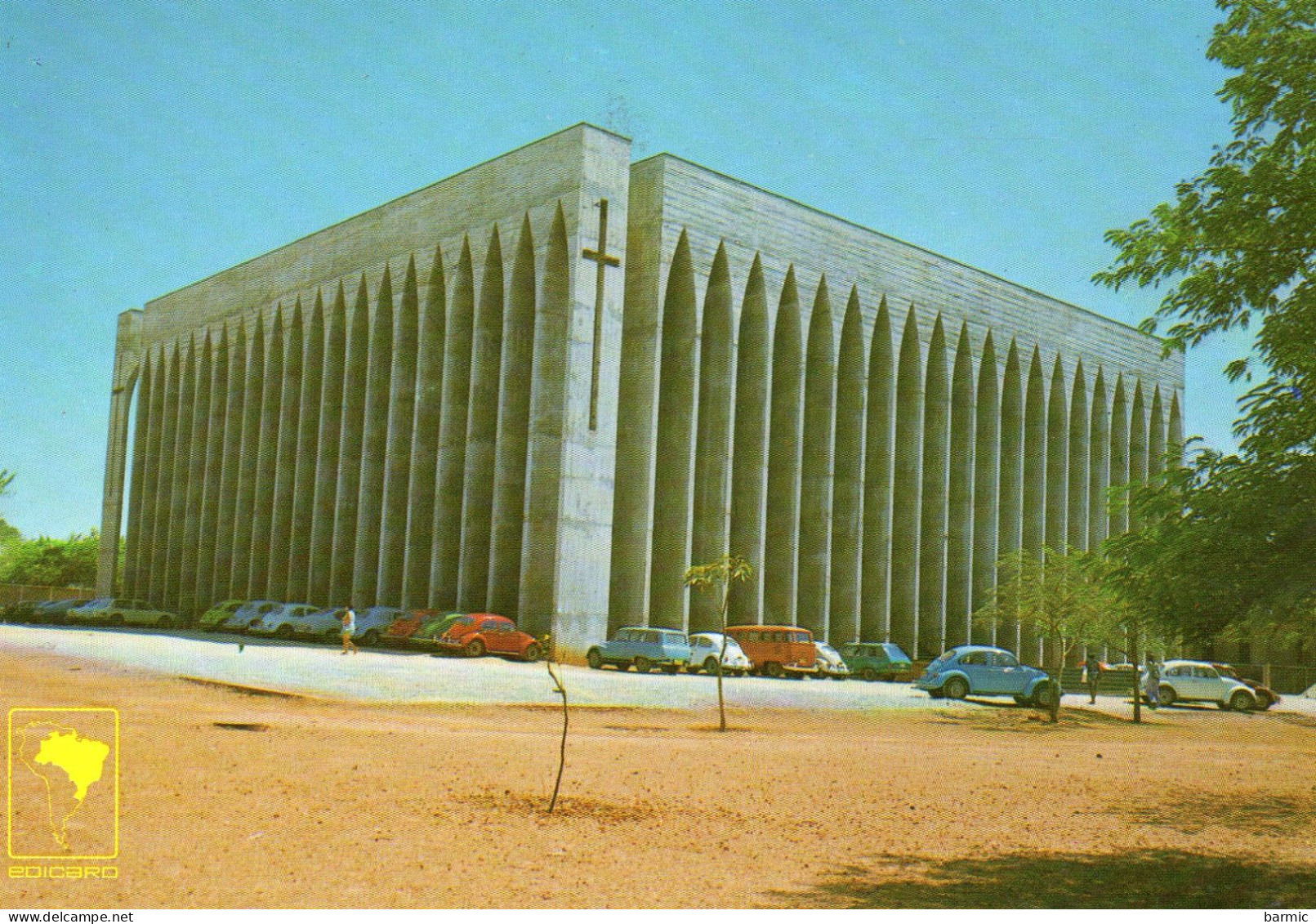 BRASILIA, DOM BOSCO CHURCH, EGLISE, VOITURES ANNEE 60 COULEUR REF 9344 SOM - Brasilia