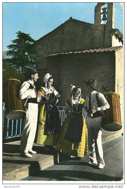 CPSM 84 PERNES COMTADINES ET TAMBOURINAIRES FOLK PROVENCAL - Pernes Les Fontaines