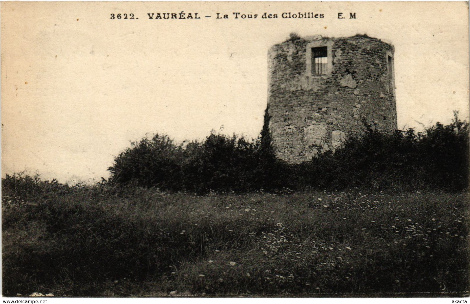 CPA Vaureal La Tour Des Clobilles FRANCE (1307717) - Vauréal