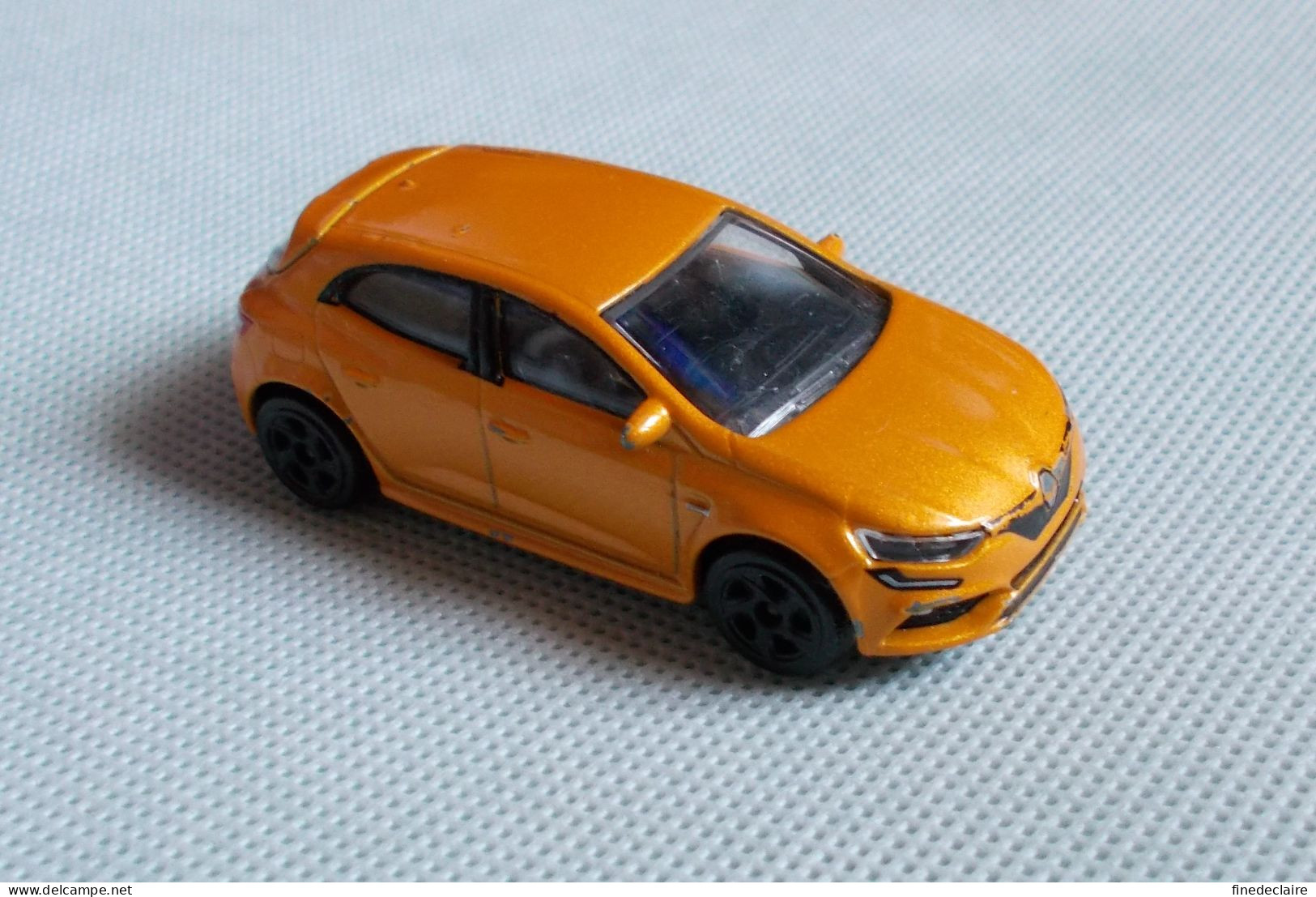 Voiture - Renault Mégane RS Orange - Majorette - Ref: 222F- Ech: 1/63 - Autres & Non Classés