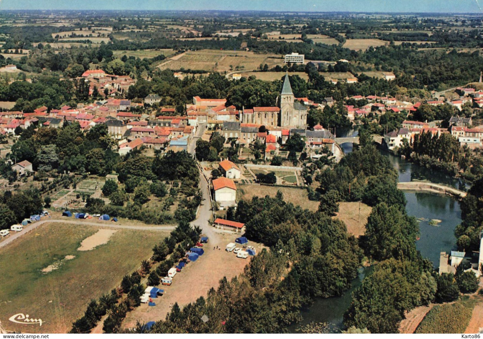 Mareuil Sur Lay * Vue Panoramique Aérienne Du Village * Le Terrain De Camping Et Bords Du Lay - Mareuil Sur Lay Dissais