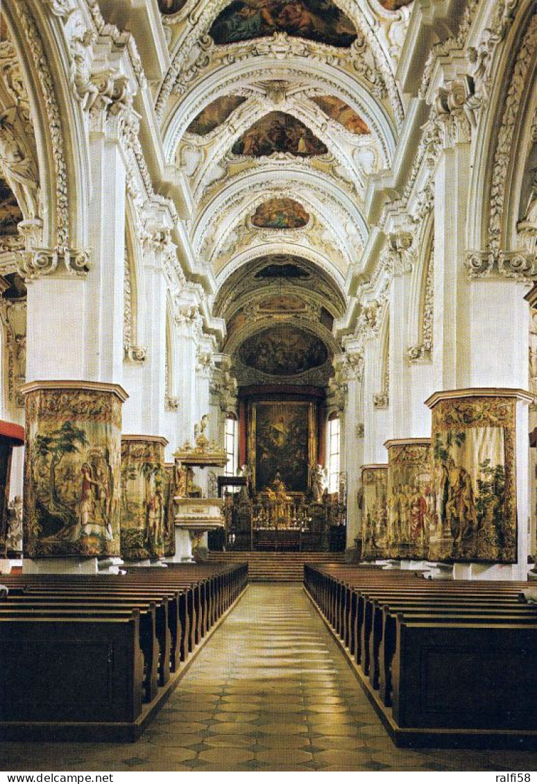 1 AK Österreich / OÖ * Stiftskirche Kremsmünster - Pfeiler Des Mittelschiffes Mit Bildteppichen Von Reydams (1551) * - Kremsmünster