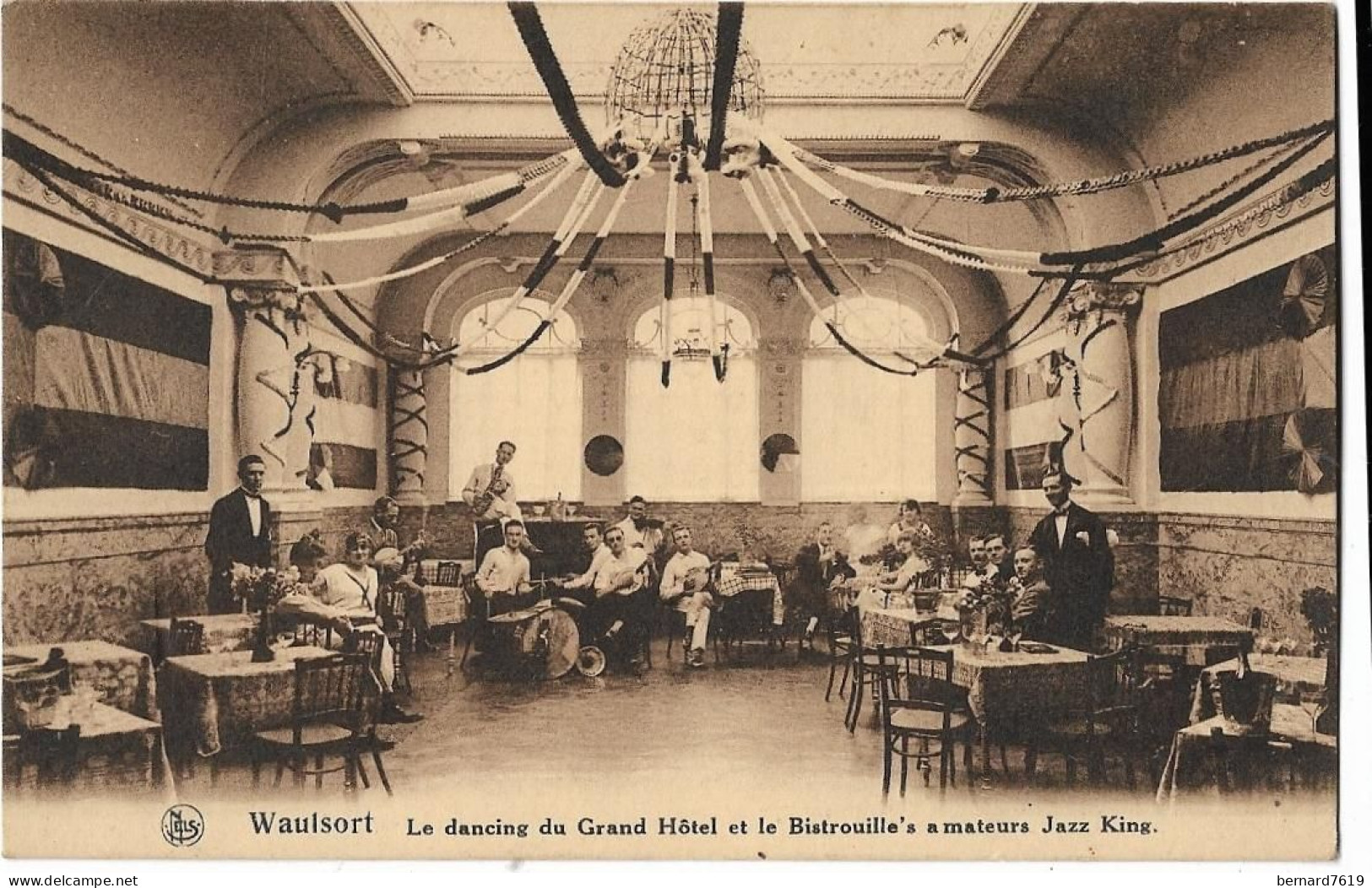 Belgique -   Waulsort -  Le Dancing Du  Grand Hotel  Et  Le Bistrouille 's Amateurs Jazz  King - Hastière