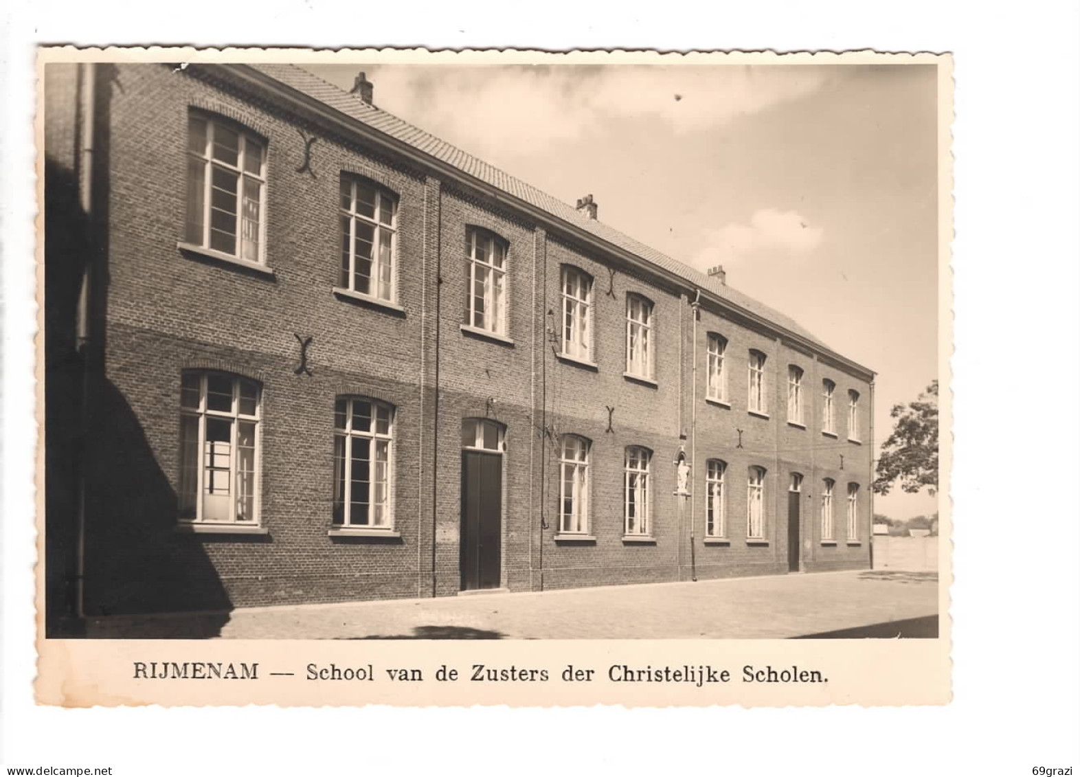 Rijmenam  School Van De Zusters Der Christelijke Scholen - Bonheiden