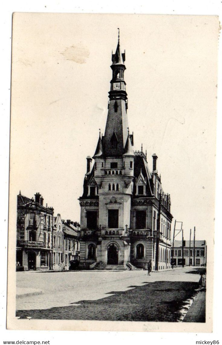 FISMES --1957--L' Hôtel De Ville ....cachet  Fismes-51---griffe Retour à L'Envoyeur  283 - Fismes