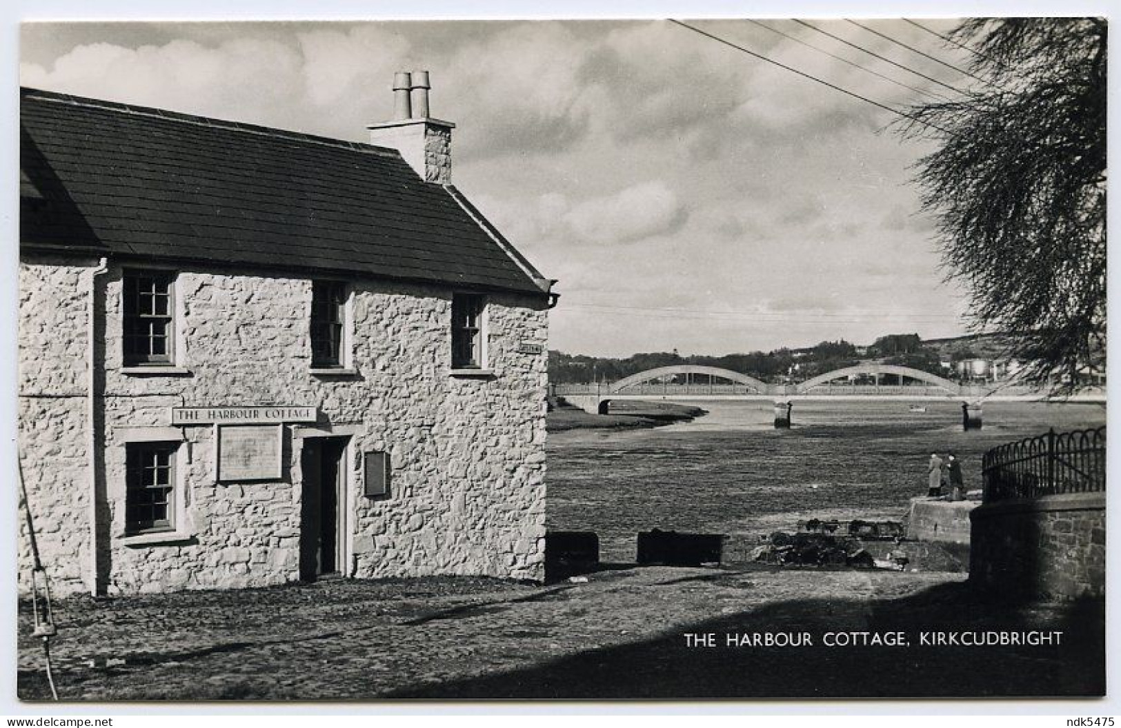 KIRKCUDBRIGHT : THE HARBOUR COTTAGE - Kirkcudbrightshire