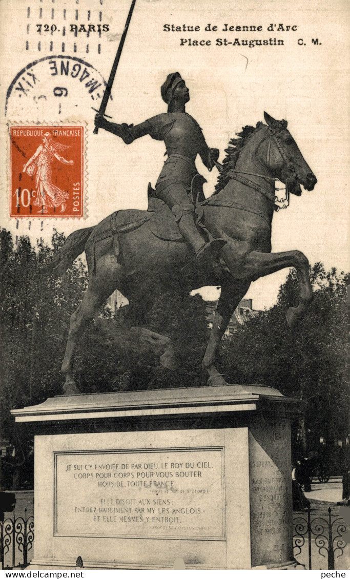 N°106321 -cpa Paris -statue Jeanne D'Arc- - Statues