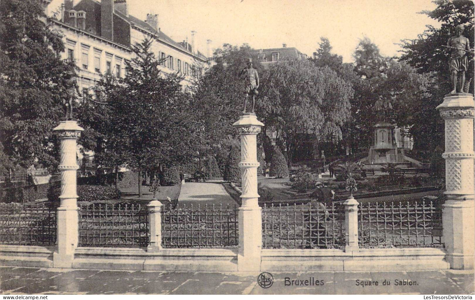 BELGIQUE - Bruxelles - Square Du Sablon - Carte Postale Ancienne - Marktpleinen, Pleinen