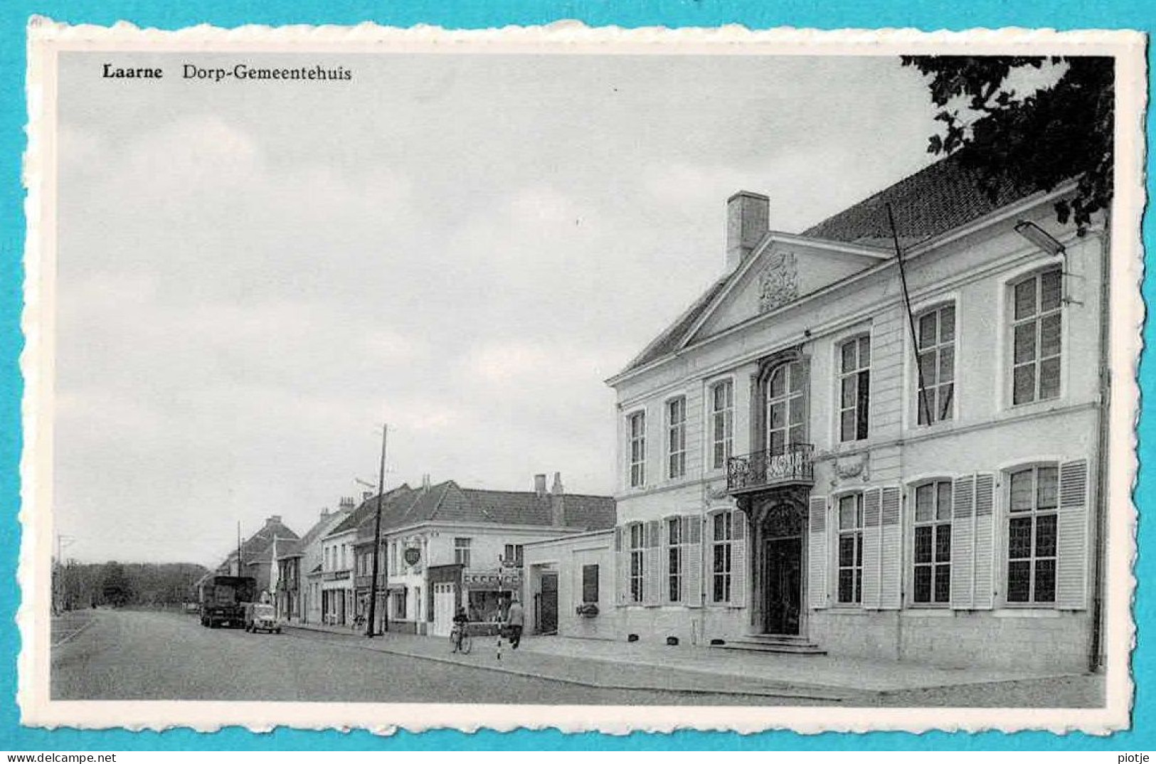 * Laarne (Oost Vlaanderen) * (Uitg Huis Valère - Vervaet) Dorp Gemeentehuis, Hotel De Ville, Animée, Old, Rare - Laarne