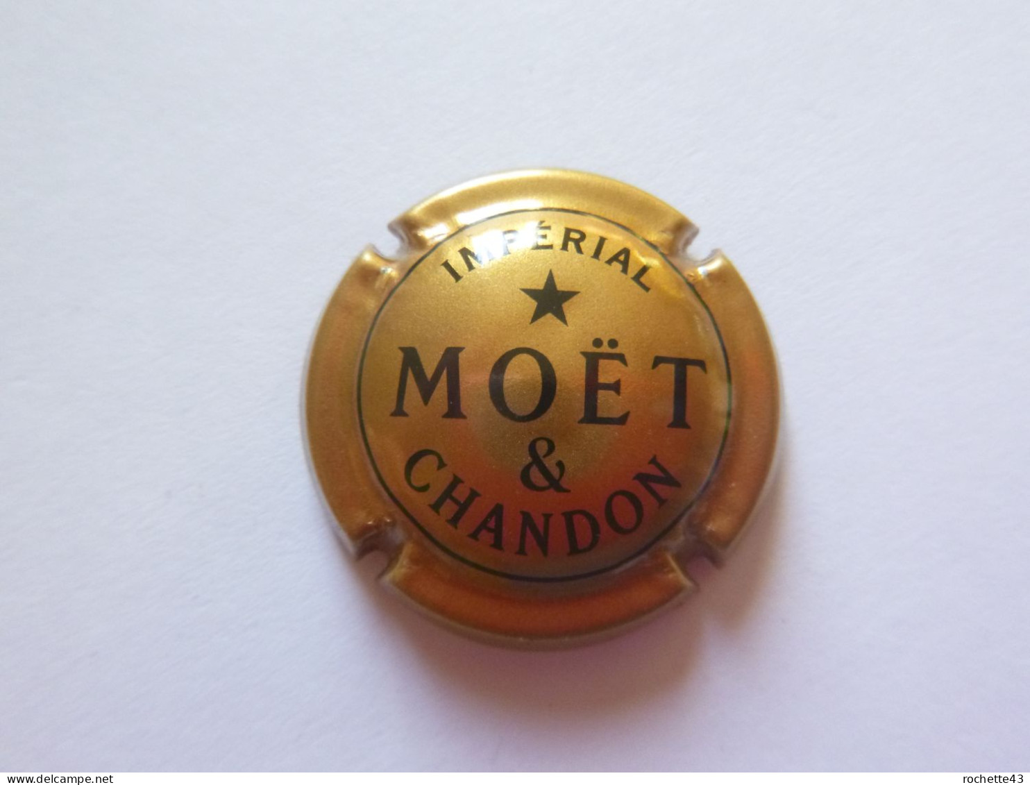 Capsule Plaque Muselet De Champagne - MOËT Et Chandon - Impérial - Moet Et Chandon