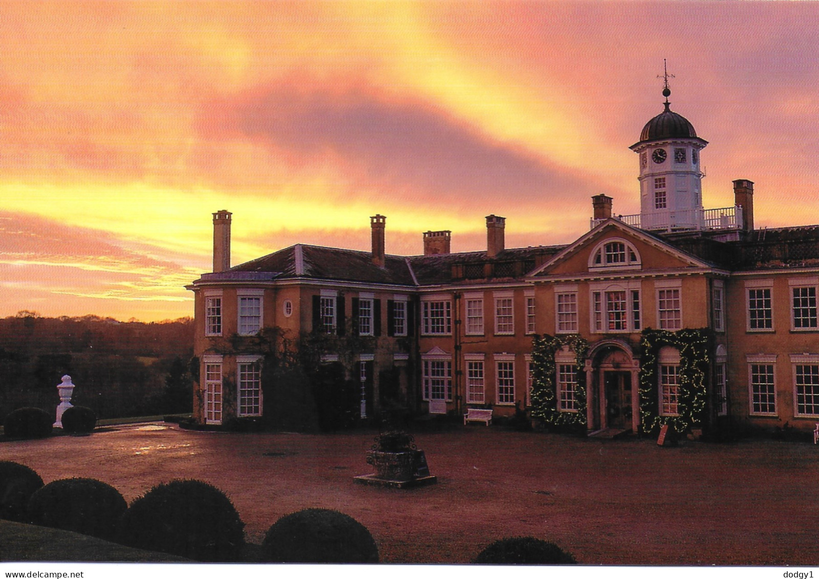 SUNSET, POLESDEN LACEY, SURREY, ENGLAND. UNUSED POSTCARD   A6 - Surrey