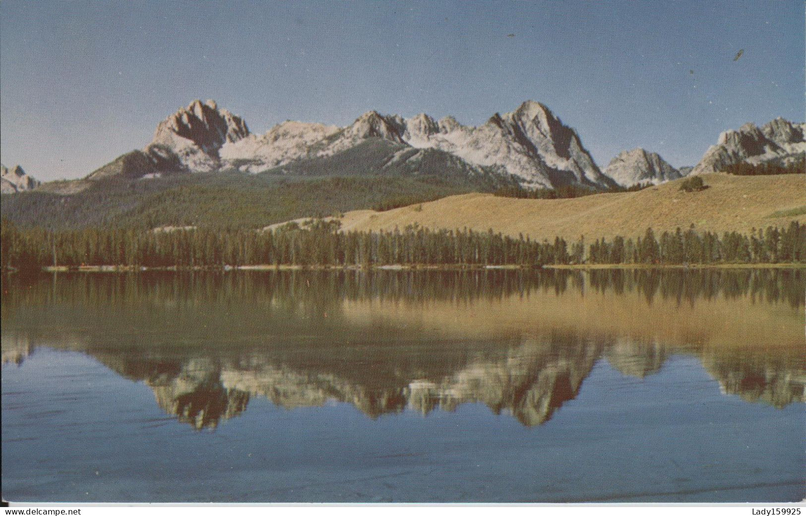 Little Redfish Lake Granite Spires Of The Sawtooth Range  Idaho USA.  A Reflection - Autres & Non Classés