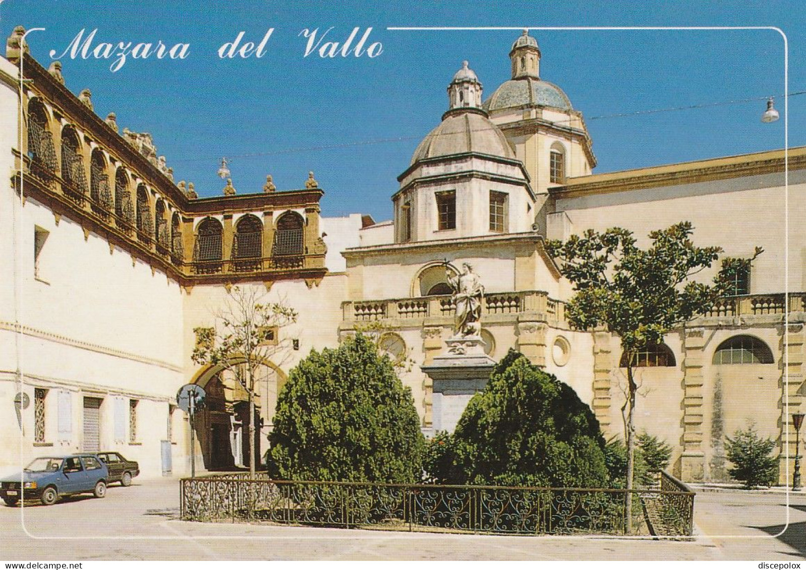 Z6188 Mazara Del Vallo (Trapani) - Piazza Della Repubblica - Auto Cars Voitures / Non Viaggiata - Mazara Del Vallo