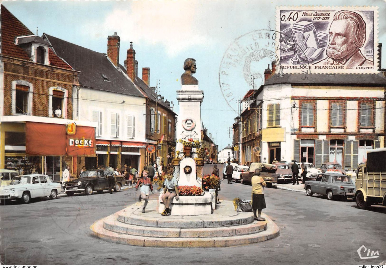 89-TOUCY- LA PLACE PIERRE LAROUSSE - Toucy