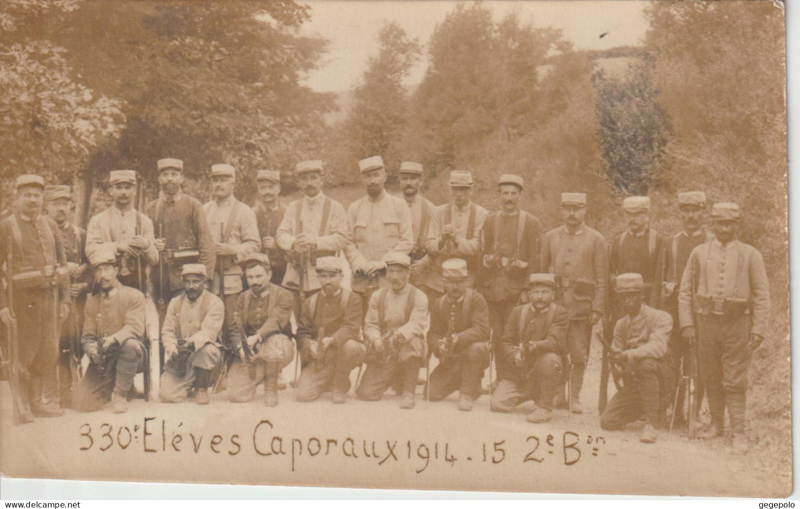 FELLETIN  - Les Elèves Caporaux Qui Posent En 1915  ( Carte Photo ) - Felletin