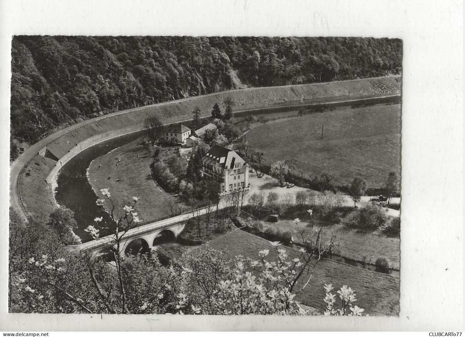 Bourscheid (Luxembourg): Vue Aérienne Générale Sur L'Hôtel Restaurant Du "Moulin" Hameau De Bourscheid-Moulin En 1950 GF - Burscheid