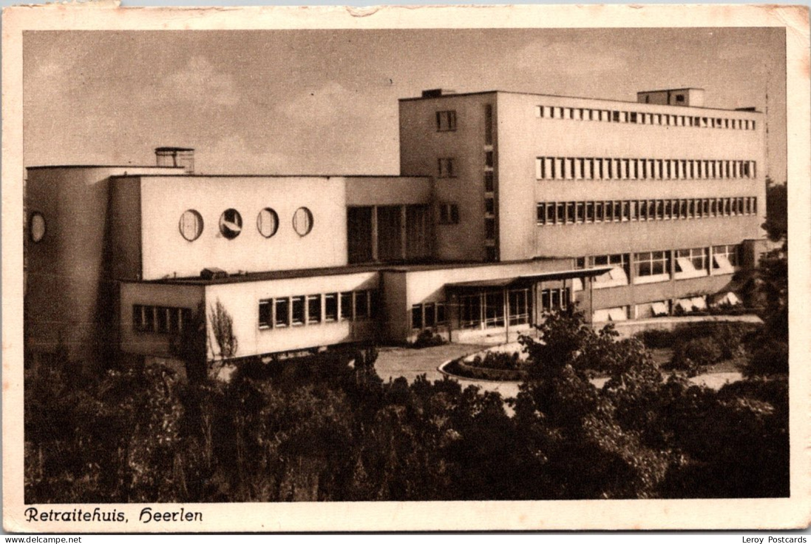 #3096 - Heerlen, Retraitehuis, Voorzijde Met Hoofdingang 1949 (LB) - Heerlen